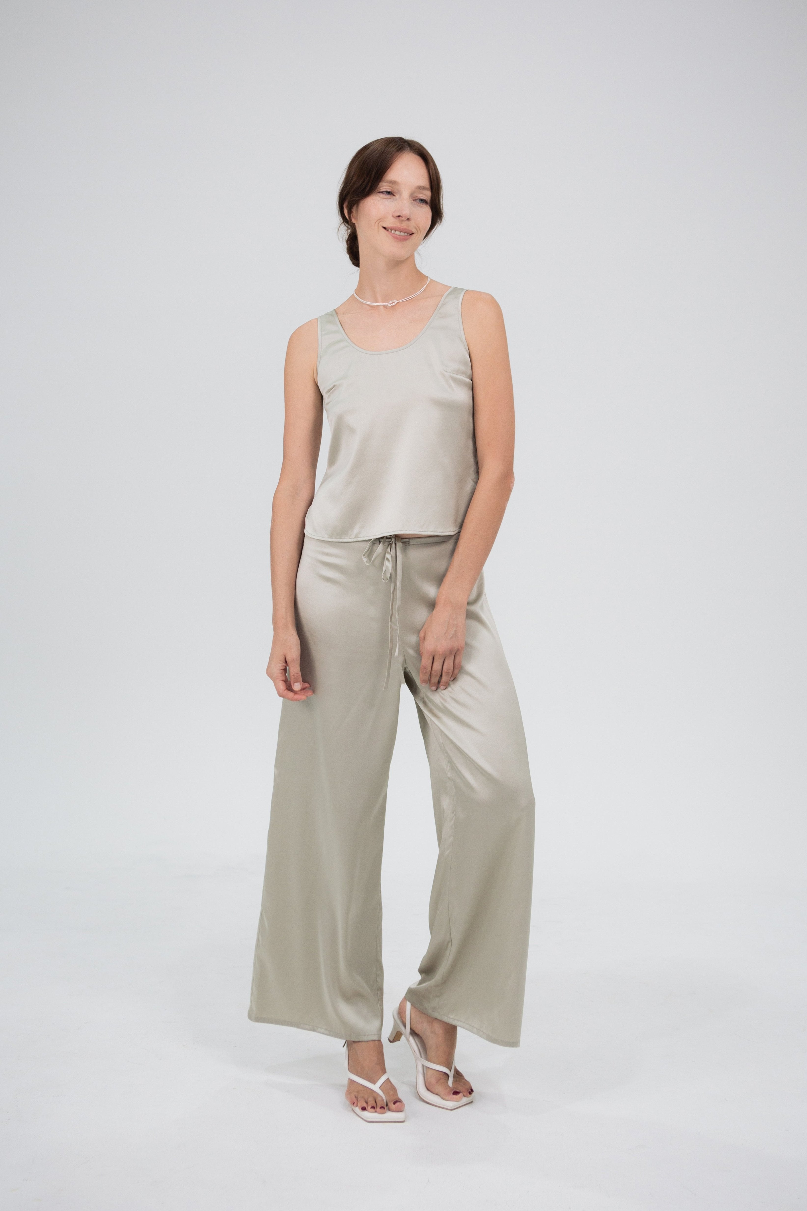 Frieda Curved Hem Tank