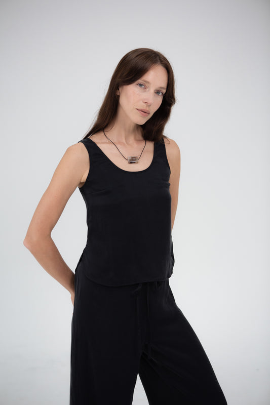 Frieda Curved Hem Tank